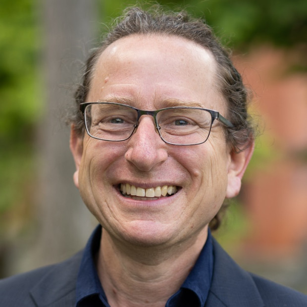 Milstein headshot